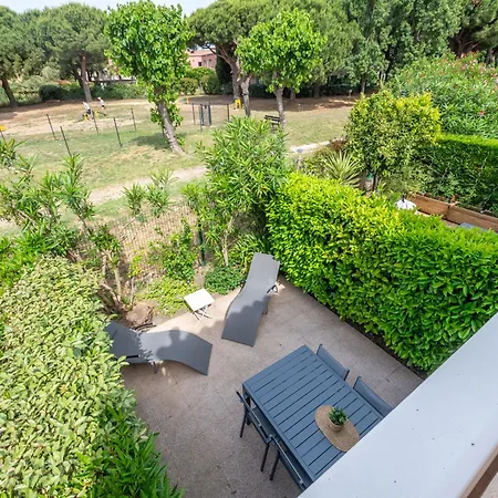 Mazet Renove Pres Plage, Centre, Commerces, 6 Pers, Piscine, Clim, Terrasse, Parking, Petit Garage - Fr-1-677-56 Holiday home Le Lavandou